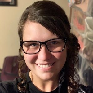 Meet your Posher, Joanna